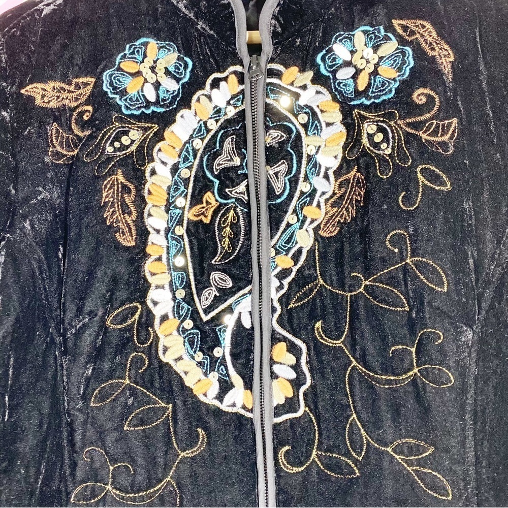 Harve Benard Black Paisley Embroidered Boho Crushed Velvet Jacket 12 - Picture 5 of 10